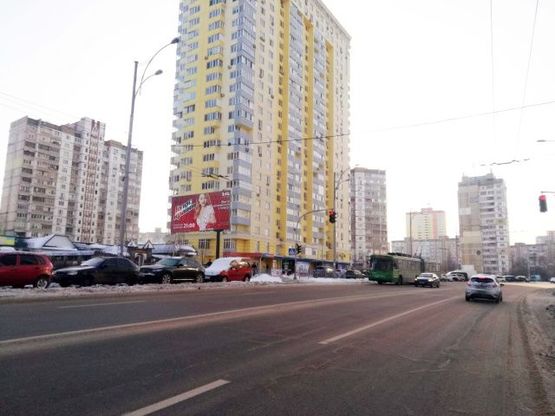 Фото рекламної площини за адресою Радунская ул., 5 (напротив)