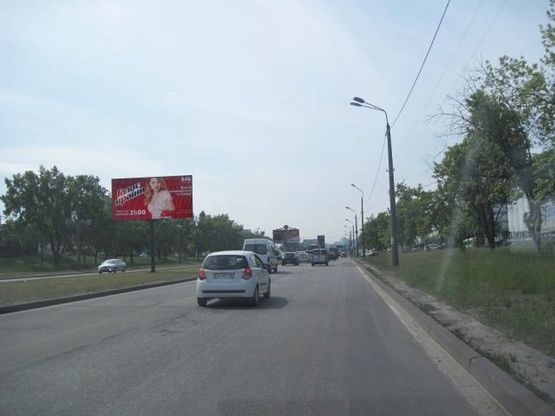 Фото рекламной плоскости по адресу Богатырская ул., ( 200 м от Добрынинской на Петровку) Фото рекламной плоскости по адресу Богатырская ул., ( 200 м от Добрынинской на Петровку)