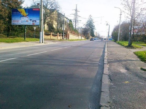 Фото рекламної площини за адресою Мирного П. ул. - Ярославенка Я. Ул. Фото рекламної площини за адресою Мирного П. ул. - Ярославенка Я. Ул.