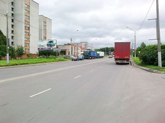 Фото рекламної площини за адресою Пасечная ул., 91 (АЗС ОККО, Ощадбанк, АЗС WOG)