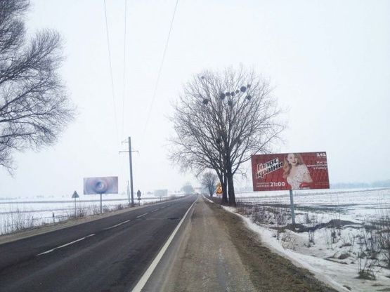 Фото рекламної площини за адресою Трасса Львов - Краковец, 3 км. от Львова Фото рекламної площини за адресою Трасса Львов - Краковец, 3 км. от Львова