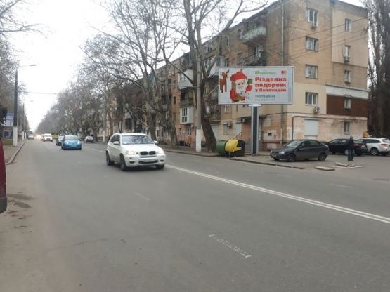 Фото рекламной плоскости по адресу Сегедская ул., 10