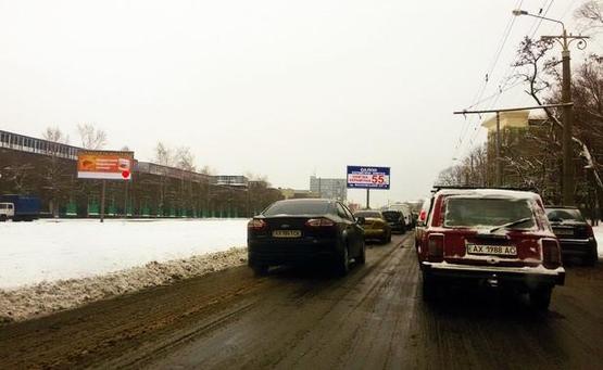 Фото рекламной плоскости по адресу Московский пр., 251 (в центр)