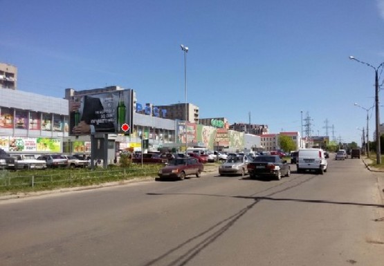 Фото рекламной плоскости по адресу Плехановская ул., 135_139, ст.м. Завод им. Малышева