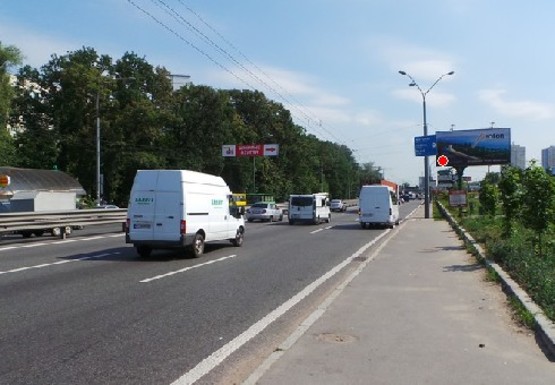 Фото рекламной плоскости по адресу Глушкова Академика пр., 31А