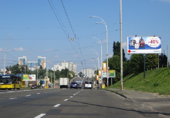 Фото рекламної площини за адресою Полярная ул., 8д