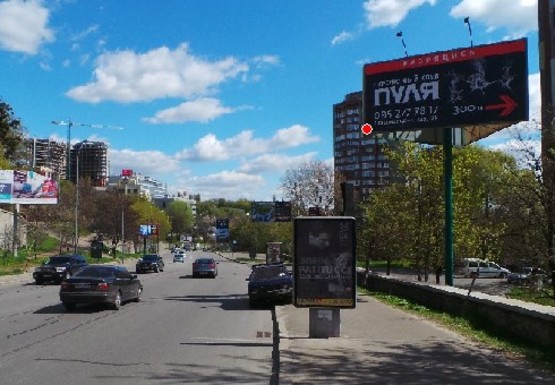 Фото рекламной плоскости по адресу Старонаводницкая ул.