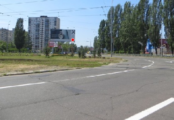 Фото рекламної площини за адресою Героев Днепра ул., 9