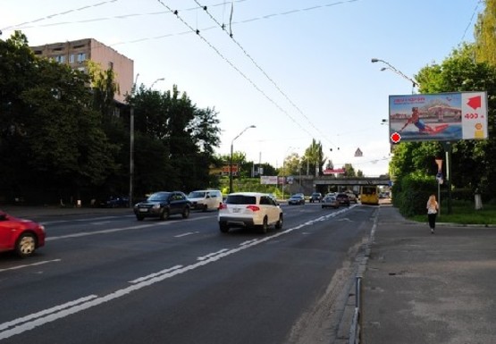 Фото рекламної площини за адресою Довженко ул., 16