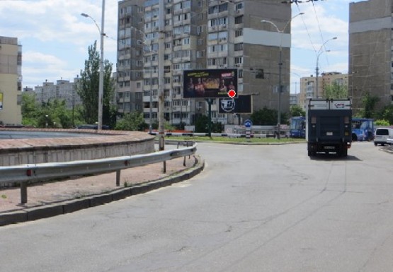 Фото рекламної площини за адресою Оболонский пр. - Героев Днепра ул. (2)