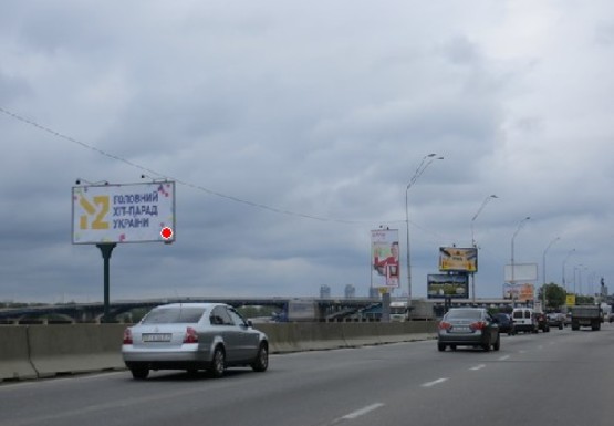 Фото рекламної площини за адресою Набережное шоссе