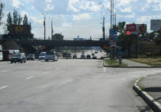 Фото рекламной плоскости по адресу Броварской пр. - Новороссийская пл.