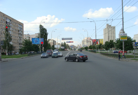 Фото рекламної площини за адресою Героев Сталинграда пр., 11