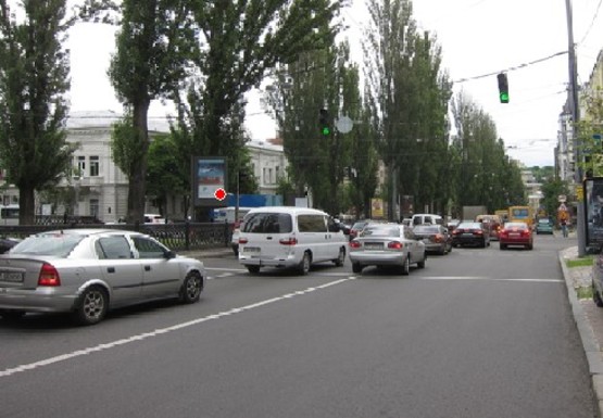 Фото рекламної площини за адресою Шевченко б-р