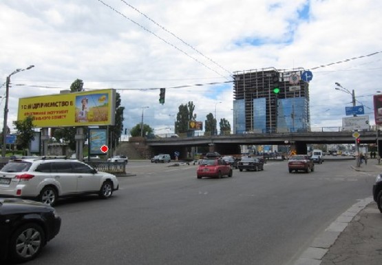 Фото рекламної площини за адресою Победы пр.