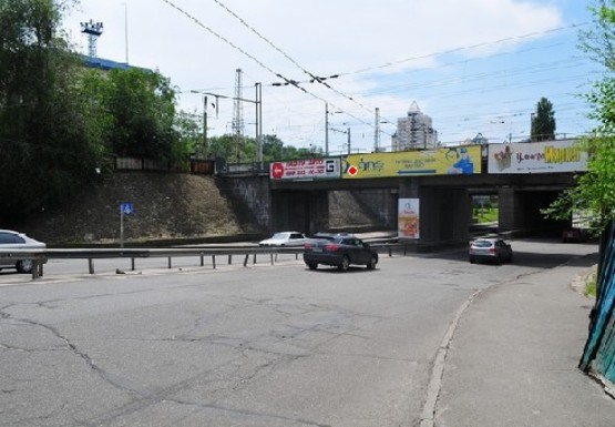 Фото рекламної площини за адресою Липковского ул. (бывш. Урицкого ул.) (9)
