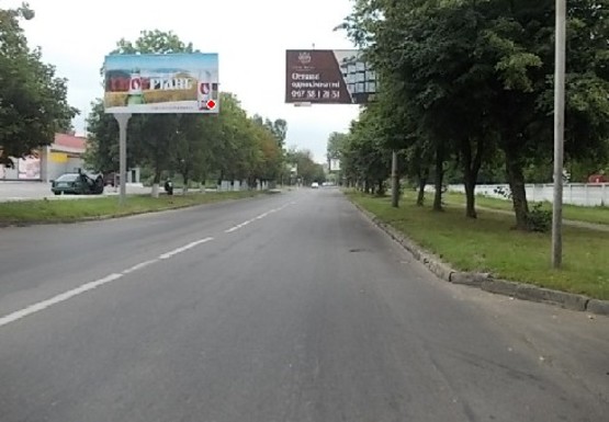 Фото рекламної площини за адресою Луганская ул., между пр-том Красной Калины и ул. Зелёной Фото рекламної площини за адресою Луганская ул., между пр-том Красной Калины и ул. Зелёной