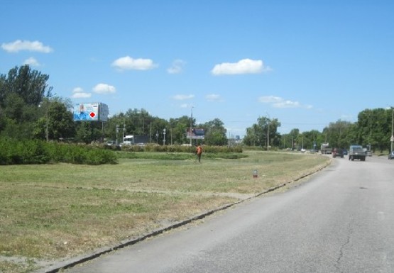 Фото рекламной плоскости по адресу Набережная магистраль - Украинская ул.