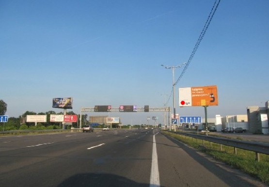 Фото рекламної площини за адресою 32,900 км. автомагистрали Киев - Борисполь