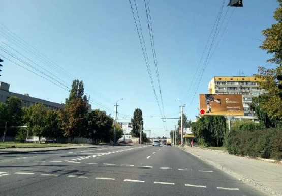 Фото рекламної площини за адресою Калиновая ул., 100а - ЗАЗ Дэу