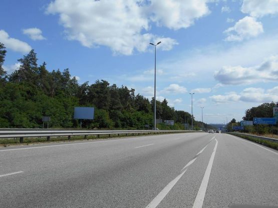 Фото рекламной плоскости по адресу с. Капітанівка, траса М-06 Київ-Чоп (Житомир), км 24+100 право