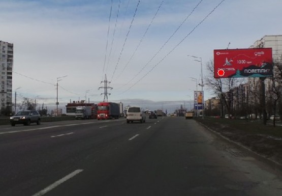 Фото рекламной плоскости по адресу Братиславская ул., 16 (напротив)