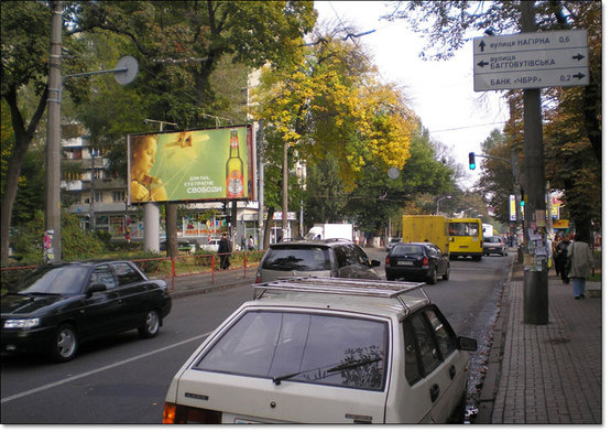 Фото рекламной плоскости по адресу ул.Овруцкая/ул.Баггоутовская , ТЦ "Променада"