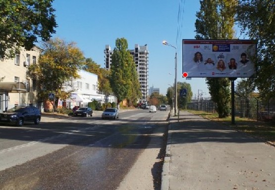 Фото рекламной плоскости по адресу Железнодорожное шоссе, 47 (напротив)