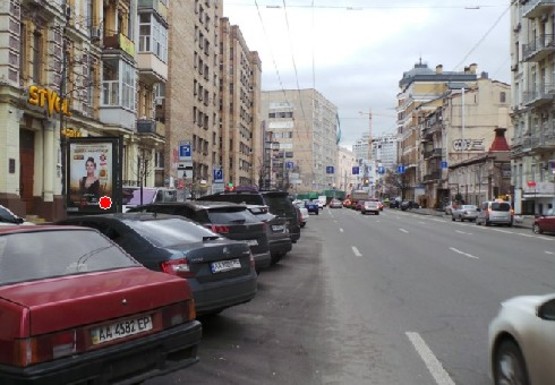 Фото рекламной плоскости по адресу Саксаганского ул., 36 (напротив)