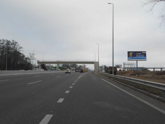 Фото рекламной плоскости по адресу с. Віта-Поштова, траса М-05 Київ-Одеса, км 17+985 ліво