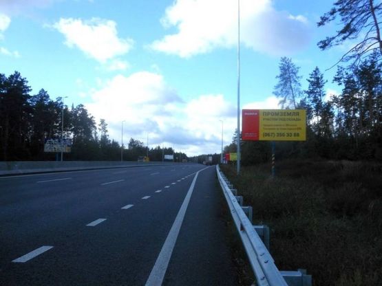 Фото рекламної площини за адресою c. Віта-Поштова, траса М-05 Київ-Одеса, км 22+410 право