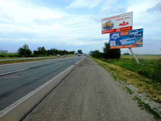 Фото рекламной плоскости по адресу Чернігівська траса,  М-01, км 39+850 право, с. Скибина, вул. Київська, 300м до повороту на с. Літки, Велику Димерку, 2 км до поворота на  завод "Coca-Cola", 300 м до АЗК "АМІК" Фото рекламной плоскости по адресу Чернігівська траса,  М-01, км 39+850 право, с. Скибина, вул. Київська, 300м до повороту на с. Літки, Велику Димерку, 2 км до поворота на  завод "Coca-Cola", 300 м до АЗК "АМІК"