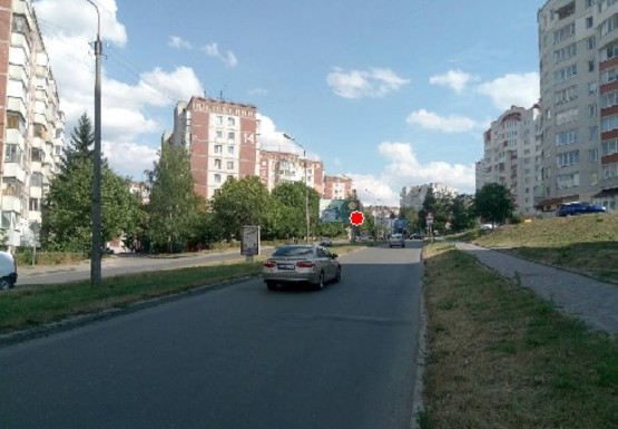 Фото рекламної площини за адресою Коновальца ул., 17