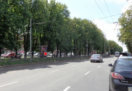 Фото рекламної площини за адресою Пирогова ул. [№5] (сквер)