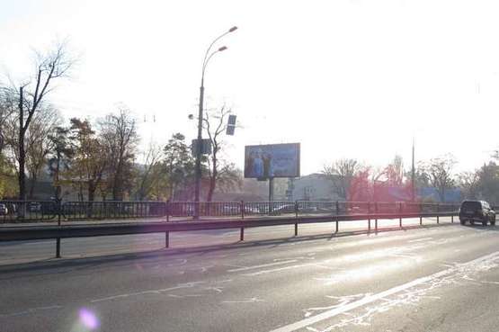 Фото рекламной плоскости по адресу Перова бульв., №2