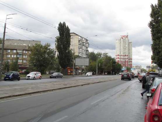 Фото рекламної площини за адресою Бориспільська вул., 6 - Вереснева вул.