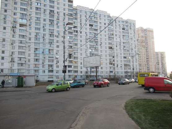 Фото рекламной плоскости по адресу Милославська вул. - Лісківська вул., 32/51