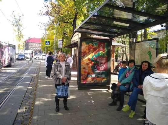Фото рекламної площини за адресою Данила Галицького пл. (театр кукол)