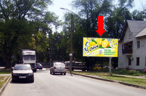 Фото рекламной плоскости по адресу Строителей ул. / Хмельницкого пр. (бывш. Героев Сталинграда ул.)