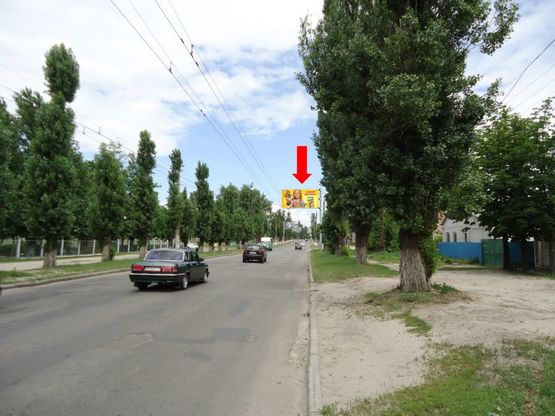 Фото рекламної площини за адресою Малой пр. (бывш. Постышева пр.), 55, в центр