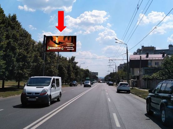 Фото рекламної площини за адресою Холодногорская ул., 10, в центр