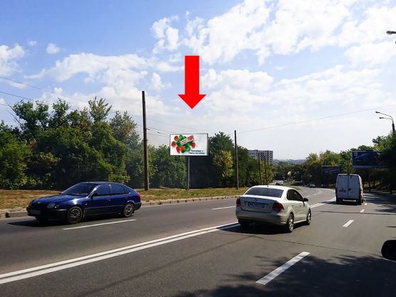 Фото рекламної площини за адресою Журавлевский спуск (бывш. Веснина спуск) / ул. Челюскинцев, в сторону ст. м. "Киевская"