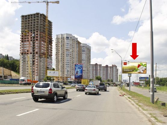 Фото рекламної площини за адресою Саперно-Слободская ул. / Саперно-Слободской проезд, в сторону Демеевская пл. (бывш. Московская пл.)
