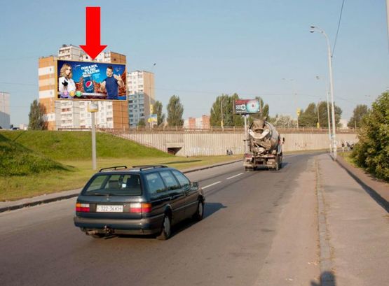 Фото рекламної площини за адресою Одесская пл., выезд на Кольцевая дорога, в сторону спермаркетов "METRO", "Эпицентр", Кольцевой дороги Фото рекламної площини за адресою Одесская пл., выезд на Кольцевая дорога, в сторону спермаркетов "METRO", "Эпицентр", Кольцевой дороги