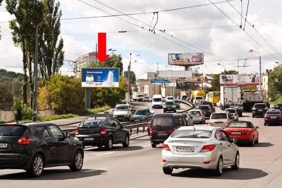 Фото рекламной плоскости по адресу Телиги ул., напротив клуба "Freeдом", в сторону Бандеры пр. (бывш. Московский пр.)