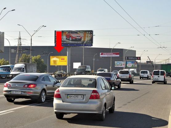 Фото рекламной плоскости по адресу Бандеры пр. (бывш. Московский пр.) / Набережно-Рыбальская ул., на Московском мосту, возле АЗС "Золотой Гепард", в сторону Петровки Фото рекламной плоскости по адресу Бандеры пр. (бывш. Московский пр.) / Набережно-Рыбальская ул., на Московском мосту, возле АЗС "Золотой Гепард", в сторону Петровки