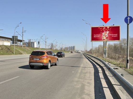Фото рекламної площини за адресою Дарницкое шоссе / Сортировочная ул., 100м до жд станции "Левый берег", из центра