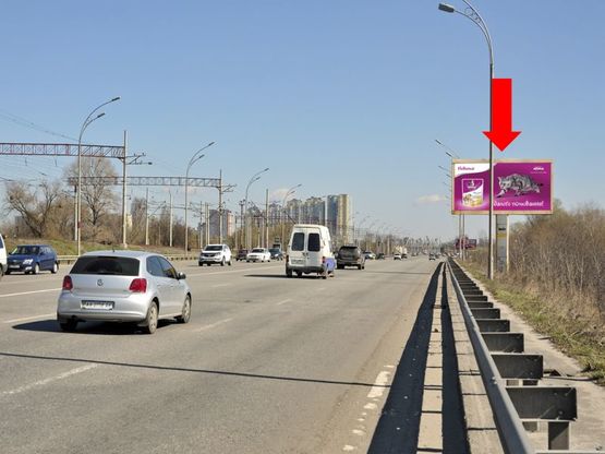 Фото рекламної площини за адресою Дарницкое шоссе / Сортировочная ул., 450м до жд станции "Левый берег", из центра