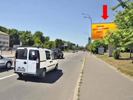 Фото рекламной плоскости по адресу Кировоградская ул., 38, в сторону Лобановского пр. (бывш. Краснозвездный пр.)