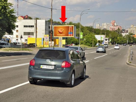 Фото рекламної площини за адресою Кировоградская ул., 40, в сторону Гринченка ул.